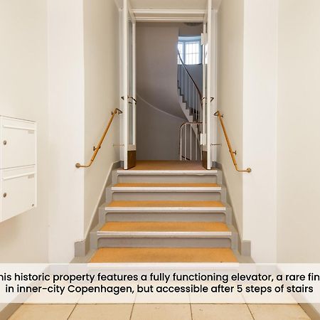Sanders Monarch - Charming One-Bedroom Apartment With Two Balconies Копенгаген Экстерьер фото